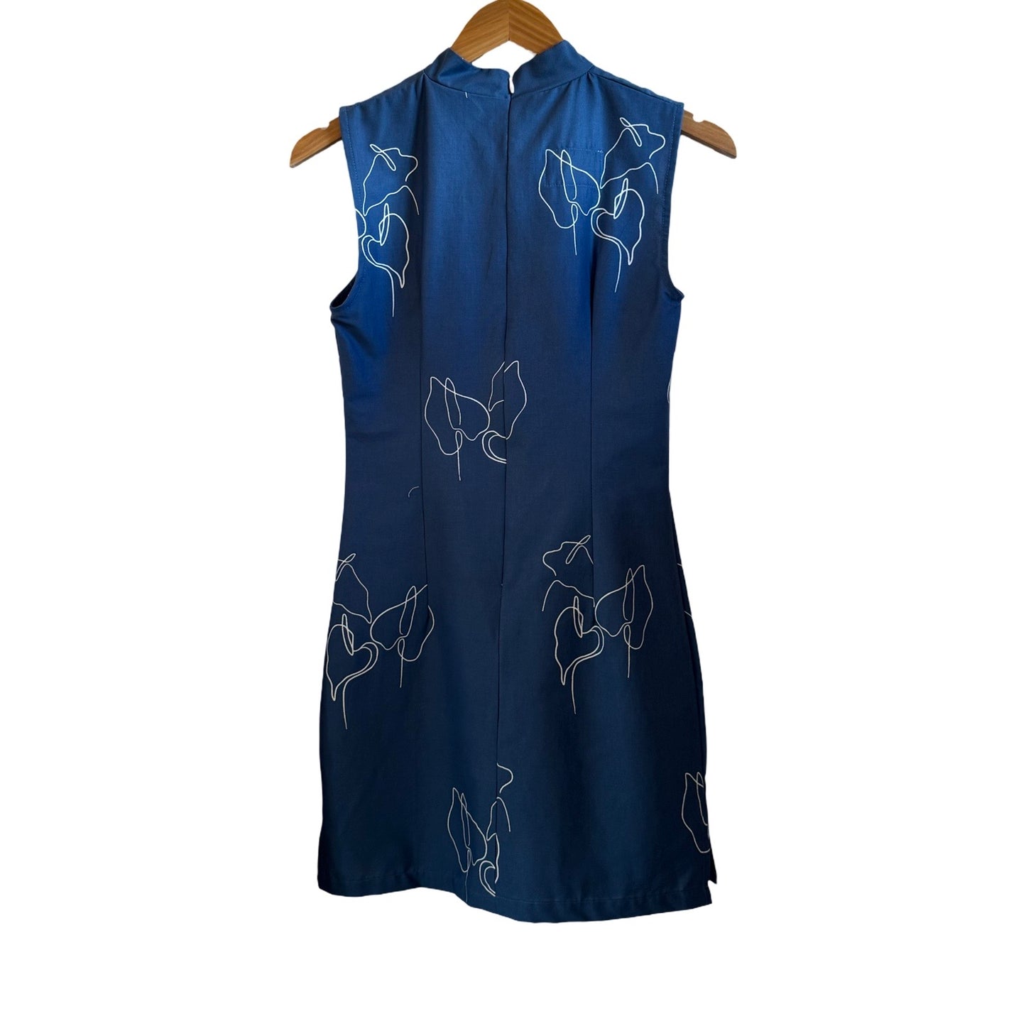 Cheongsam Mini - Blue Anthurium