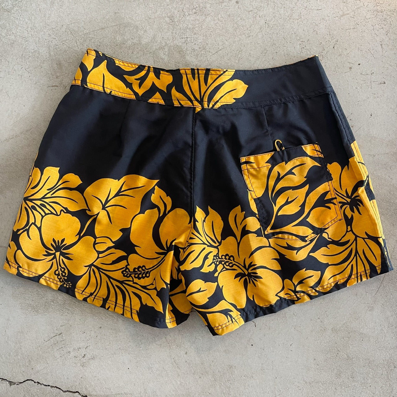 Wahine Boardshorts - Gold Floral