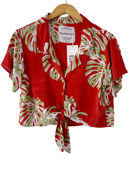 Aloha Button Crop - Kalikimaka