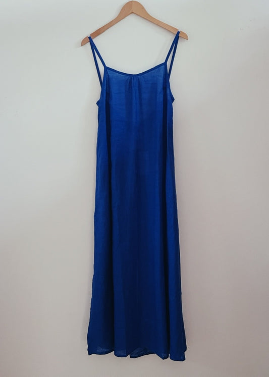 KAIONE DRESS - Blue Linen