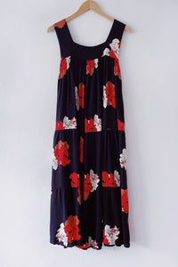 Lea Muu - Malihini Floral